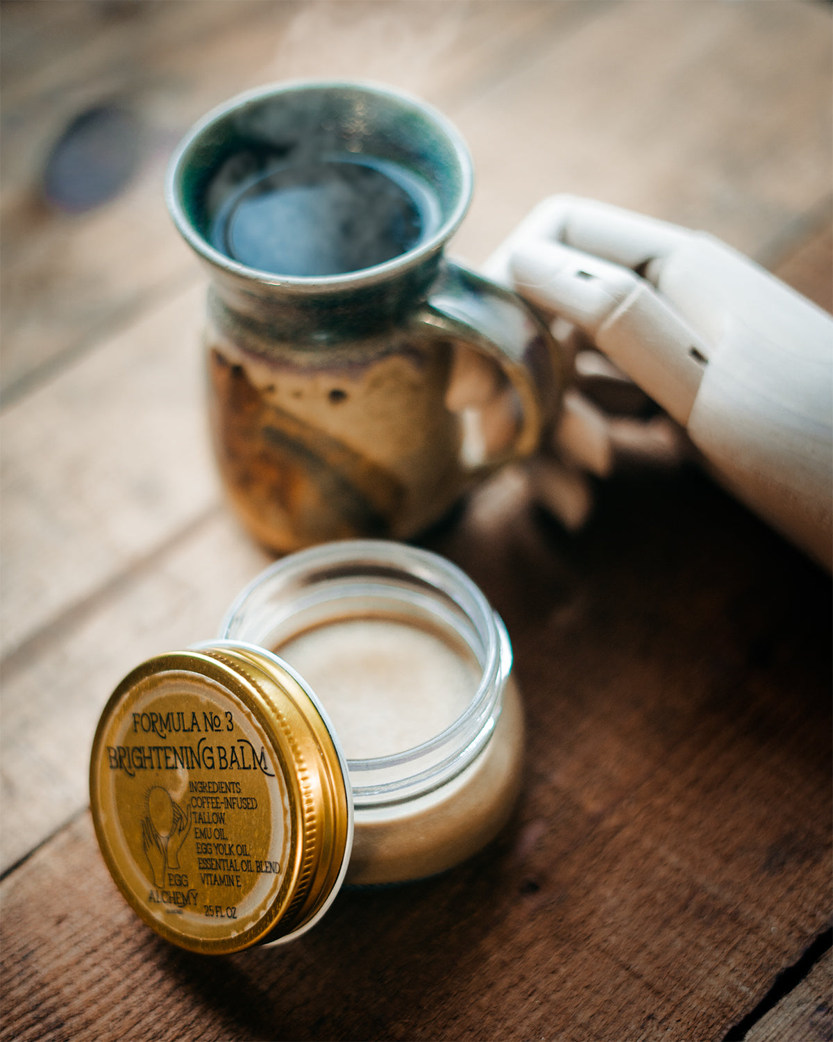 COFFEE-INFUSED TALLOW BRIGHTENING BALM