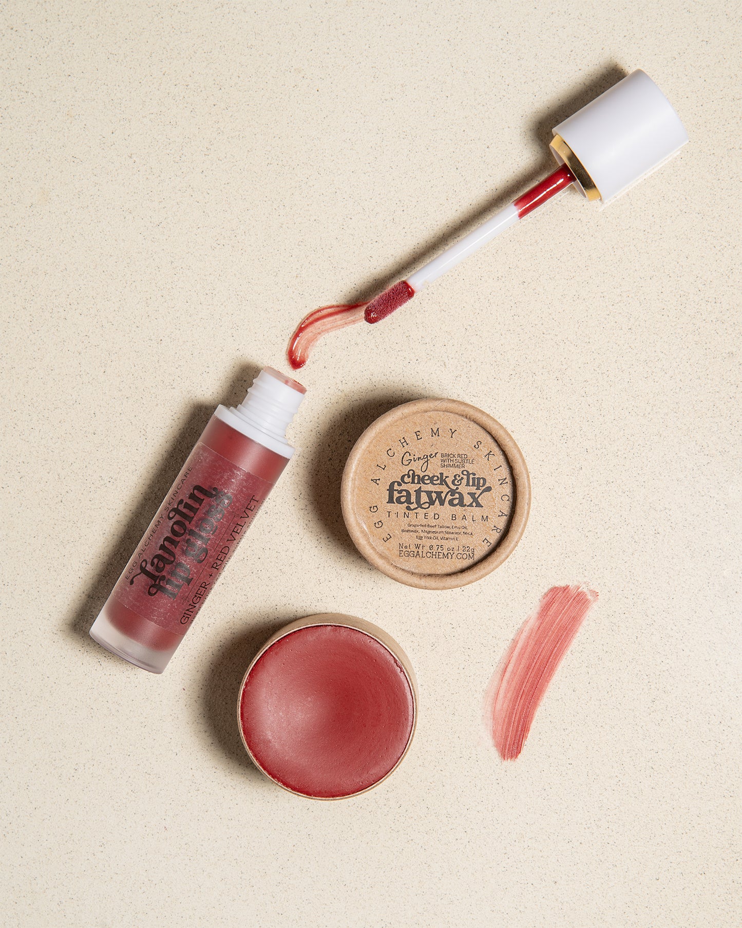 LANOLIN LIP GLOSS | for a Tinted, High-Shine, Moisturizing Finish